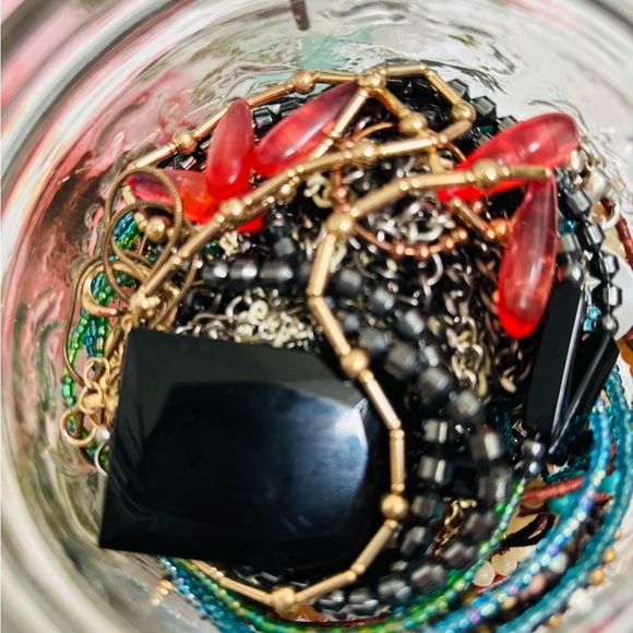 Jewelry bundle-necklace, earrings all wearable. - Picture 2 of 5